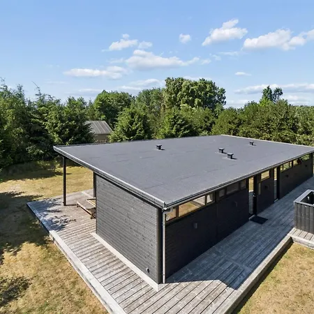 Gonne - 350m From The Sea By Interhome